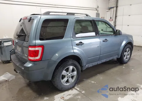 2010 Ford Escape Xlt из США, поврежденный, VIN 1FMCU9DG7AKC77243